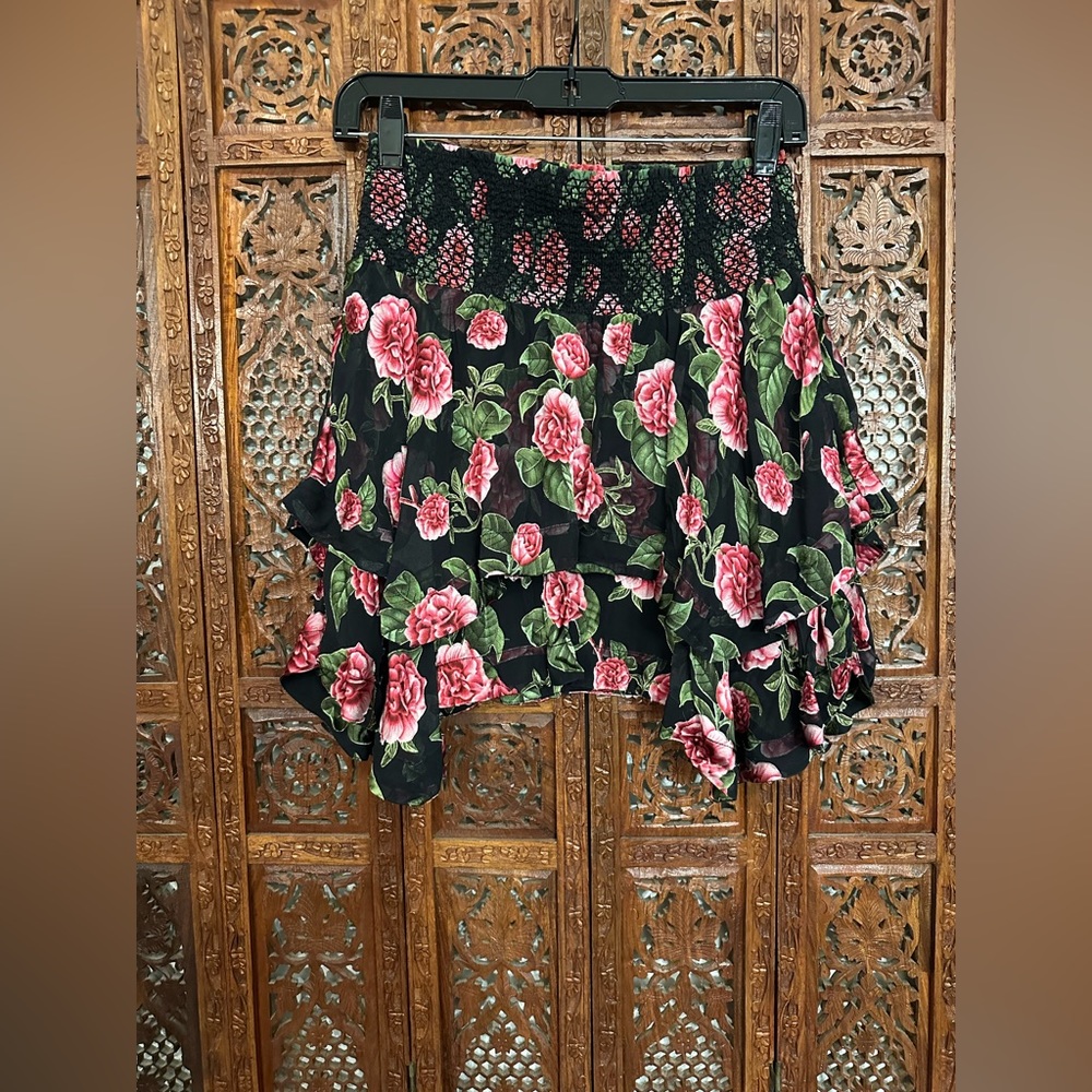 🌺Alice and Olivia Zarya Asymmetrical Silk Blend Mini Skirt🌺